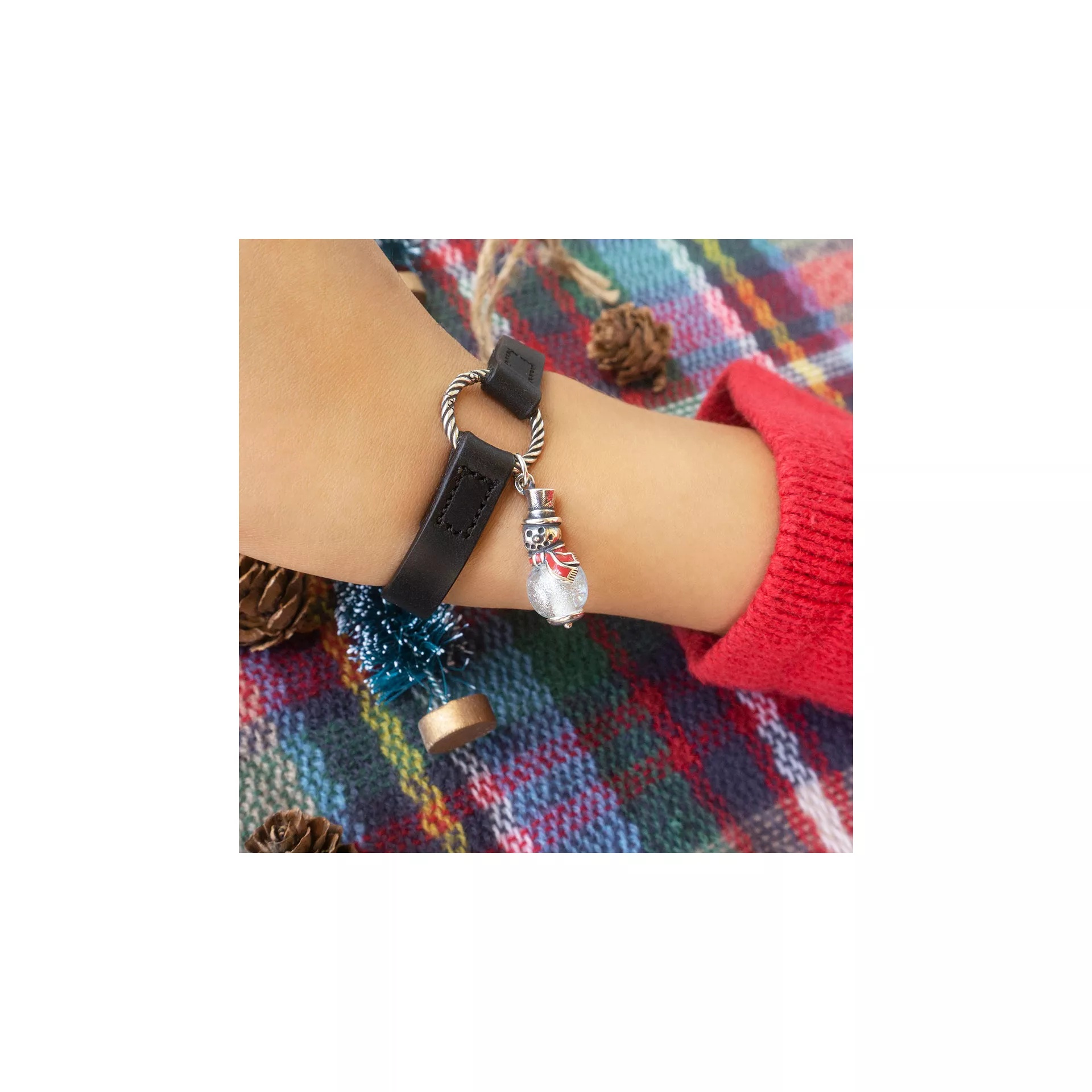 Enamel Snowman Art Glass Charm - Image 3