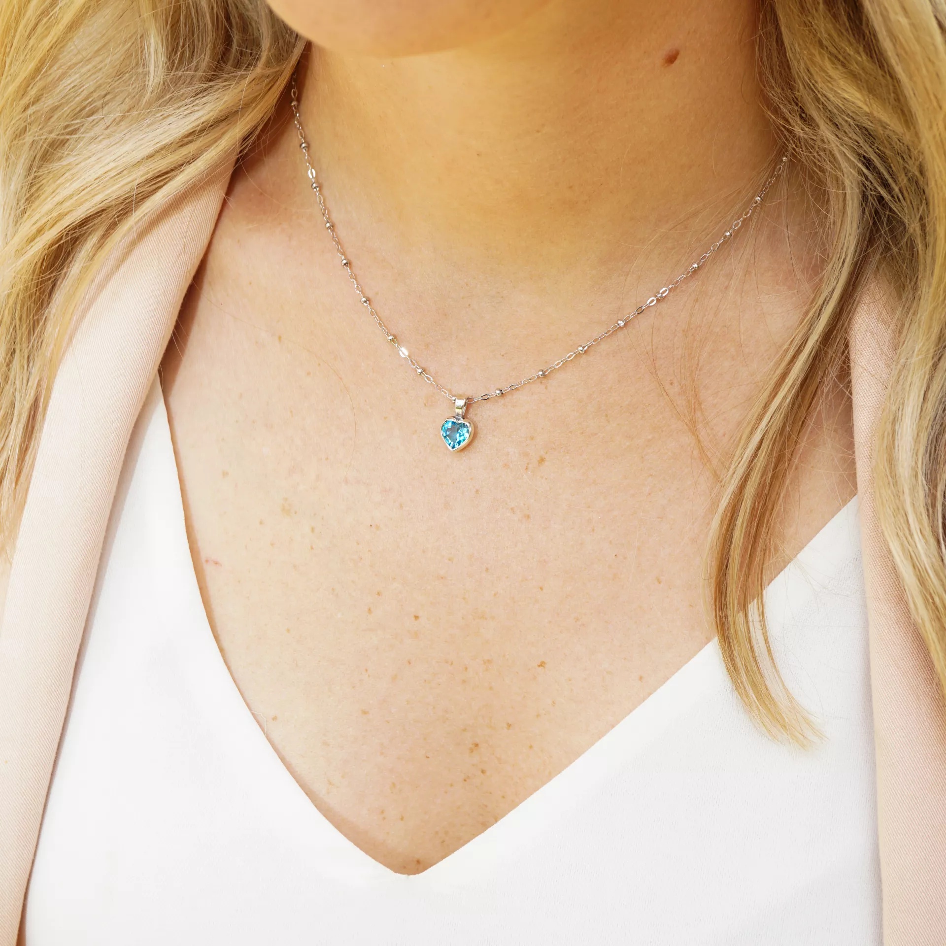 Heart Gemstone Pendant - Image 3