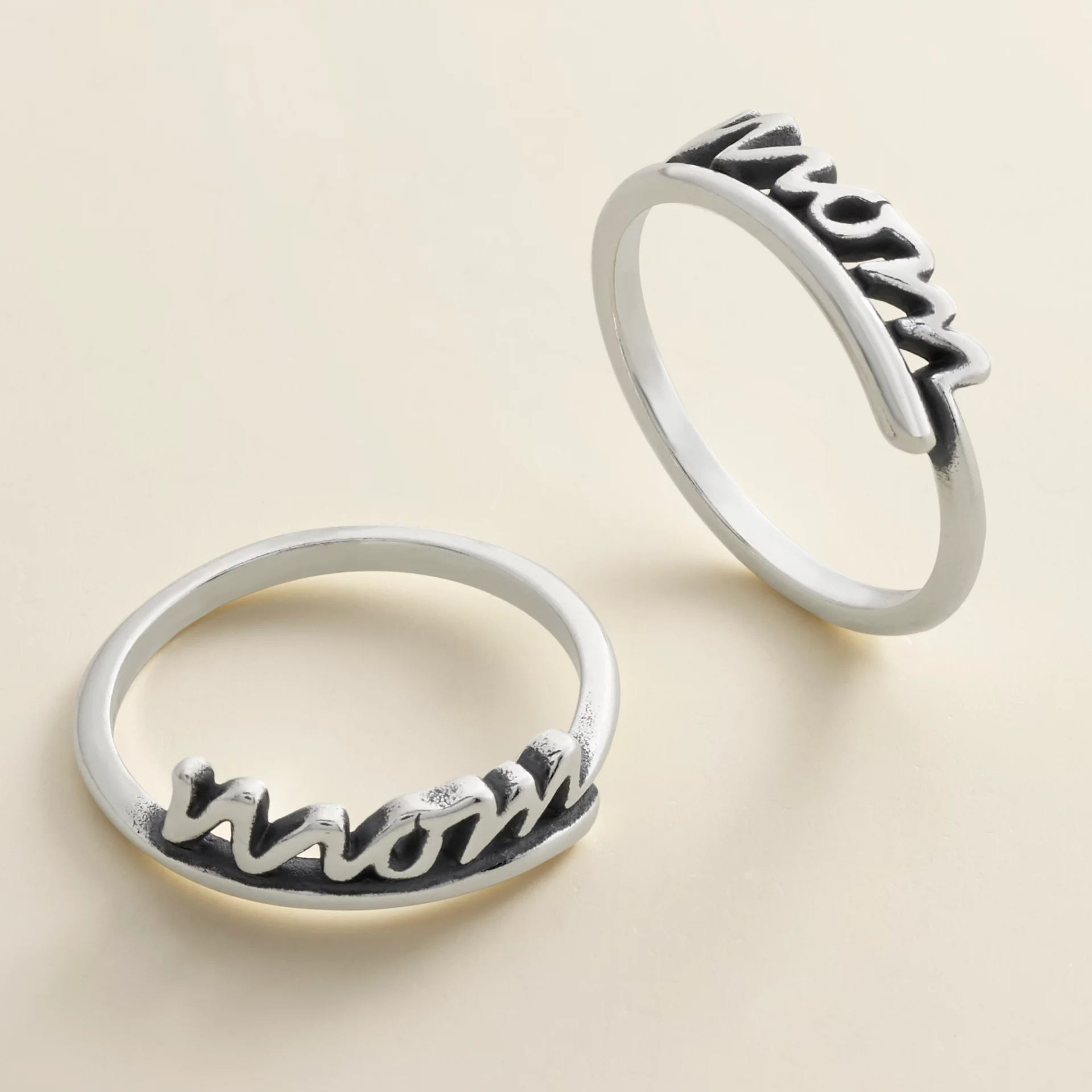 Mom Script Ring - Image 2